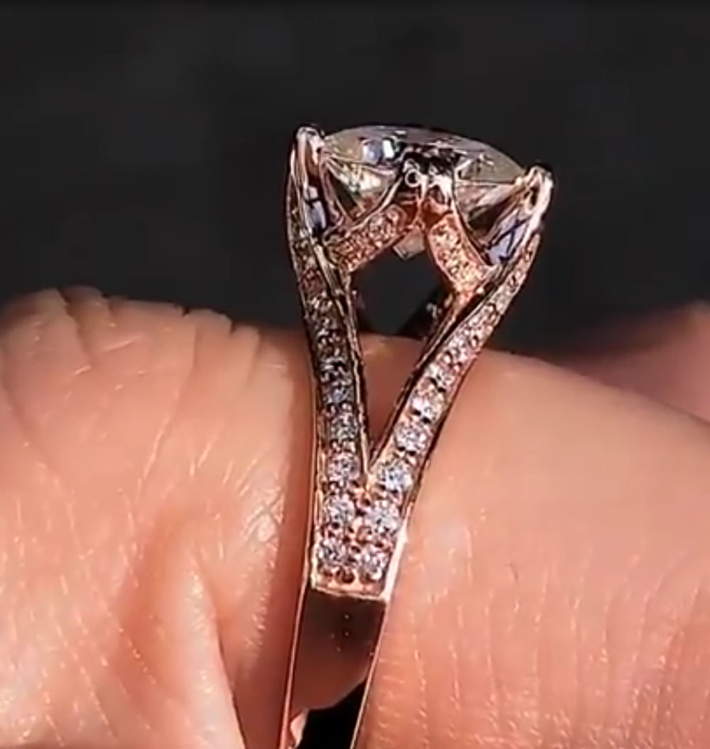 사용자 정의 솔리드 10K 로즈 골드 여성 웨딩 파티  - Moissanite Engagement Ring 1 Carat 리뷰 및 가격